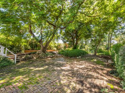 20 GLEBE ROAD, Newtown