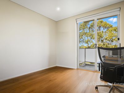 31 / 50 Loftus Crescent, Homebush