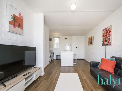 33 / 3 Russell Avenue, North Perth