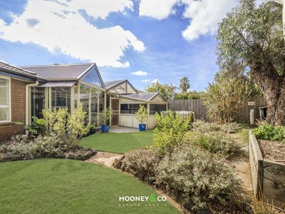 16 James Cook Drive, Cranbourne