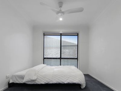 143 Kularoo Dr, Forster