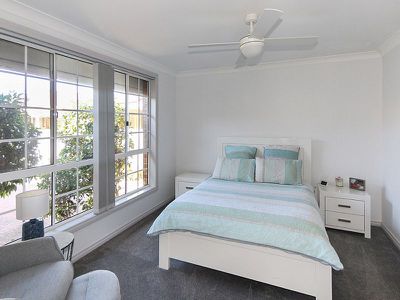2 / 10 Victoria Place, Forster