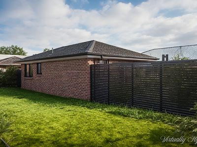 7B Howard Loop, Oran Park