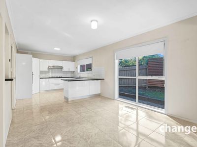 17 Smithfield Square, Wantirna