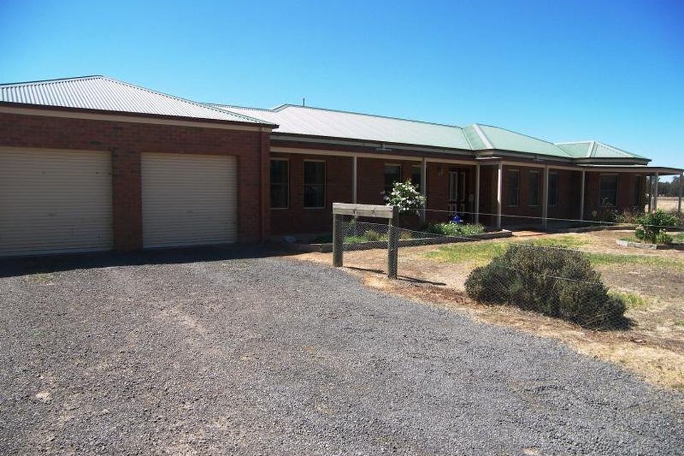 28 McCreddons Road, Marong