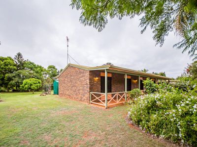 16 Tarong Drive, Kingaroy