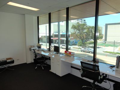 56  Scarborough St , Southport
