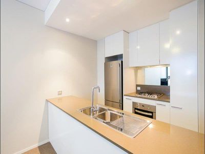 202 / 1 Pine Avenue, Little Bay