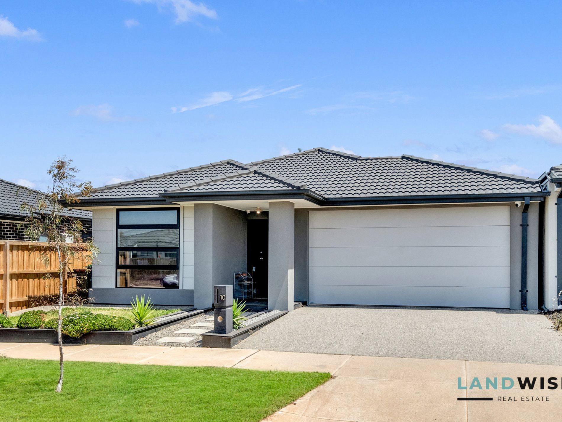 10 Kite Street, Deanside