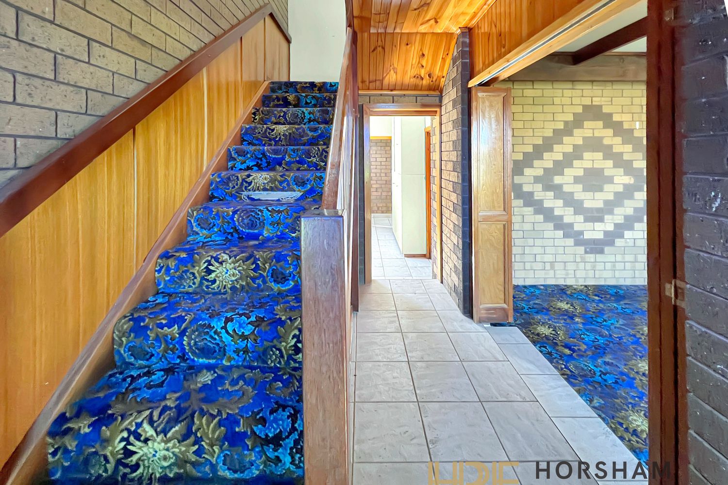 1 / 2 Byrne Street, Horsham