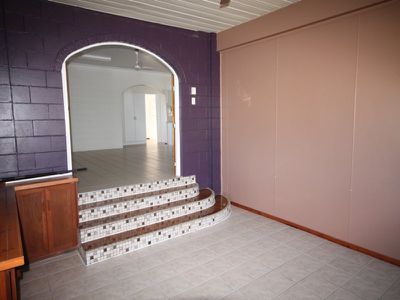6 Holliman Street,, Queenton