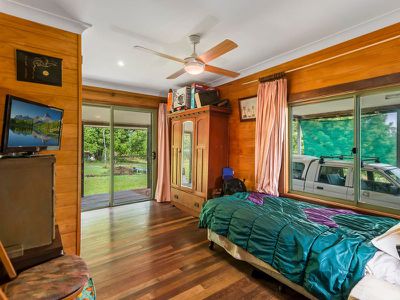 78D Davis Road, Jiggi