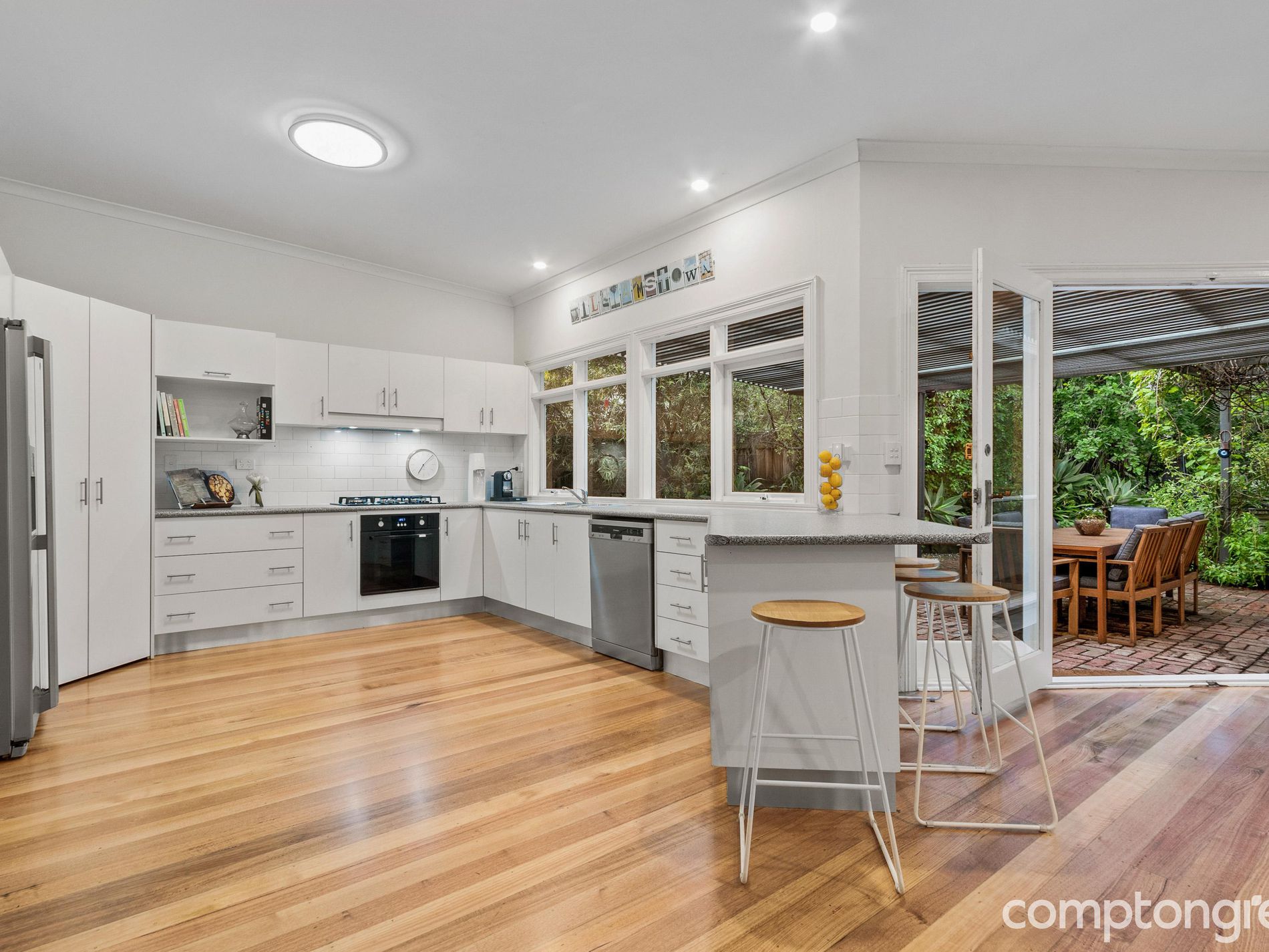 112 Railway Place, Williamstown