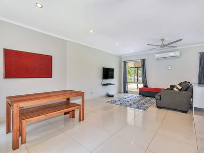 10 Waterhouse Cres, Driver