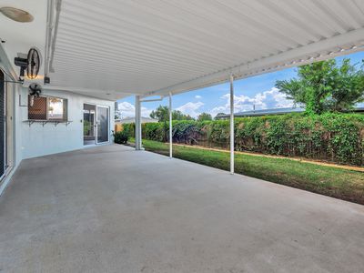 198 Toogood Road, Bayview Heights