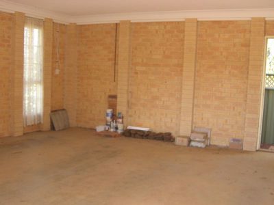 2 Todman Court, Dubbo