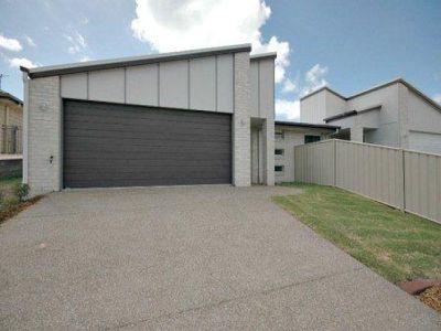 2 / 59 St Josephs Drive, Urraween