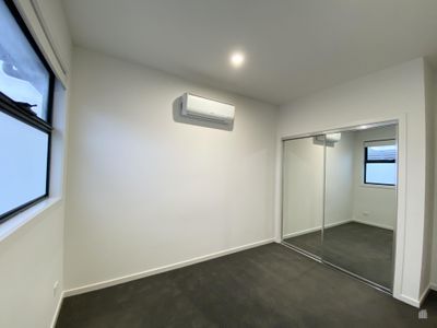 4/9-11 Nerissa Grove, Oak Park