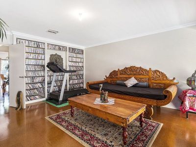 1 Emperor Way, Yanchep