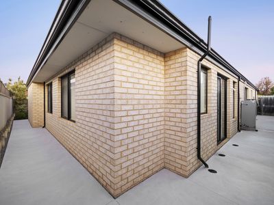 15B Horrocks Road, Booragoon