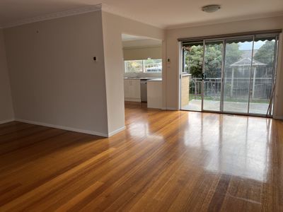 6 Walpole Avenue, Belmont