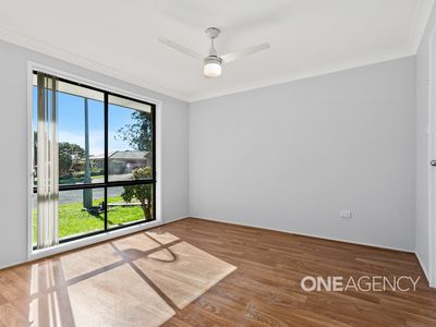 13 Liam Close, Albion Park