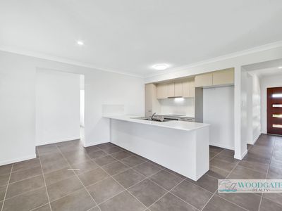 73 OCEAN VIEW DRIVE, Woodgate
