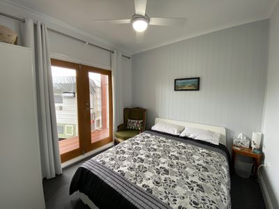 11 Churchill Street, Urangan