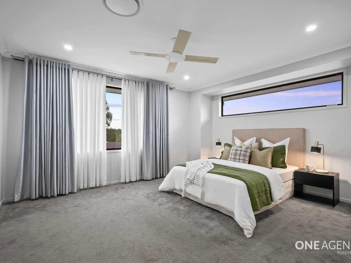 79 Calm Crescent, Springfield Lakes