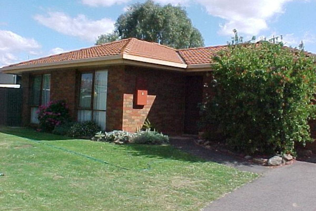 3 / 11 Club Court, Mansfield
