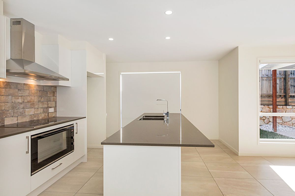 1/6 Horizon Way, Woombye