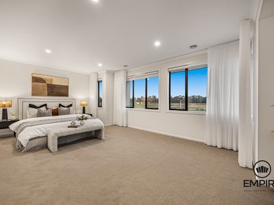 168 Villa Doria Drive, Clyde North
