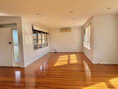 5 Glenda Street, Doncaster