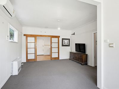 14 Cave Road, Houghton Bay