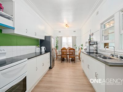 14 Albatross Road, Nowra