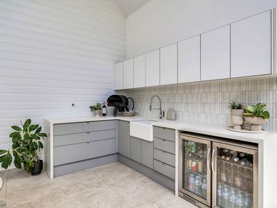 61 Fretwell Road, White Rock