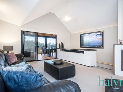 12 / 51 Tidewater Way, Ascot