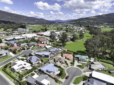 7 Plum tree Close, Huonville