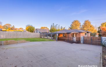 16 Grant Court, Beaconsfield Upper