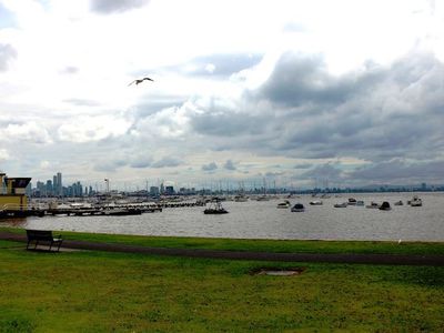 24 / 8 The Strand, Williamstown