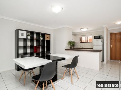 4 / 30 Bronte Street, East Perth