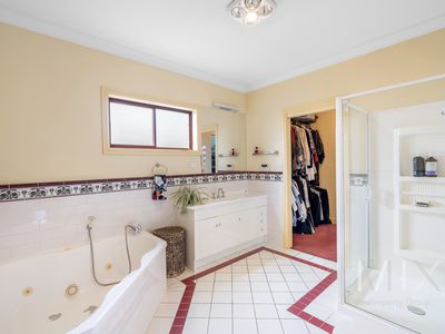 2A Foggio Court, Glenorchy
