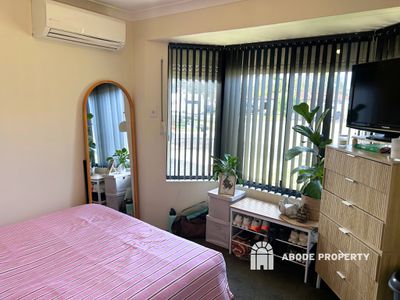 12 Coomer Elbow, South Guildford