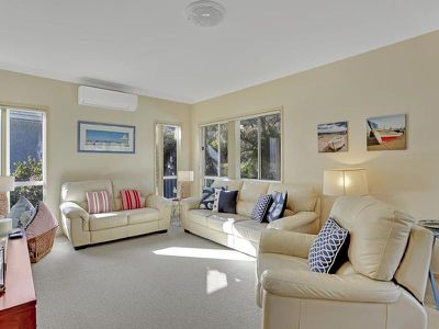 1 / 15 Coorilla Street, Hawks Nest