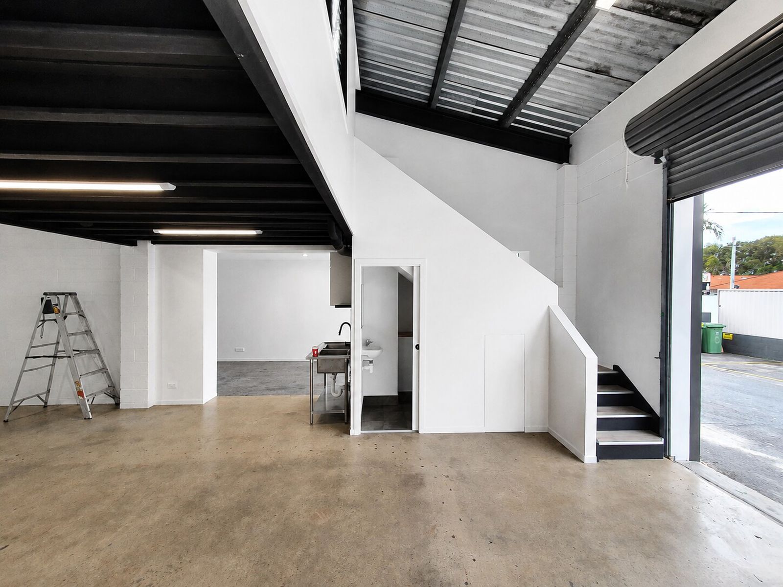 1 / 12 Simpson Street, Kirra