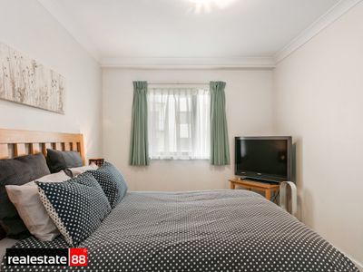 202  /  126 Mounts Bay Road, Perth