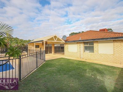 71 Vaucluse Crescent, Ellenbrook