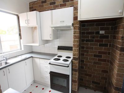 12 / 4 Sherbrooke Road, West Ryde