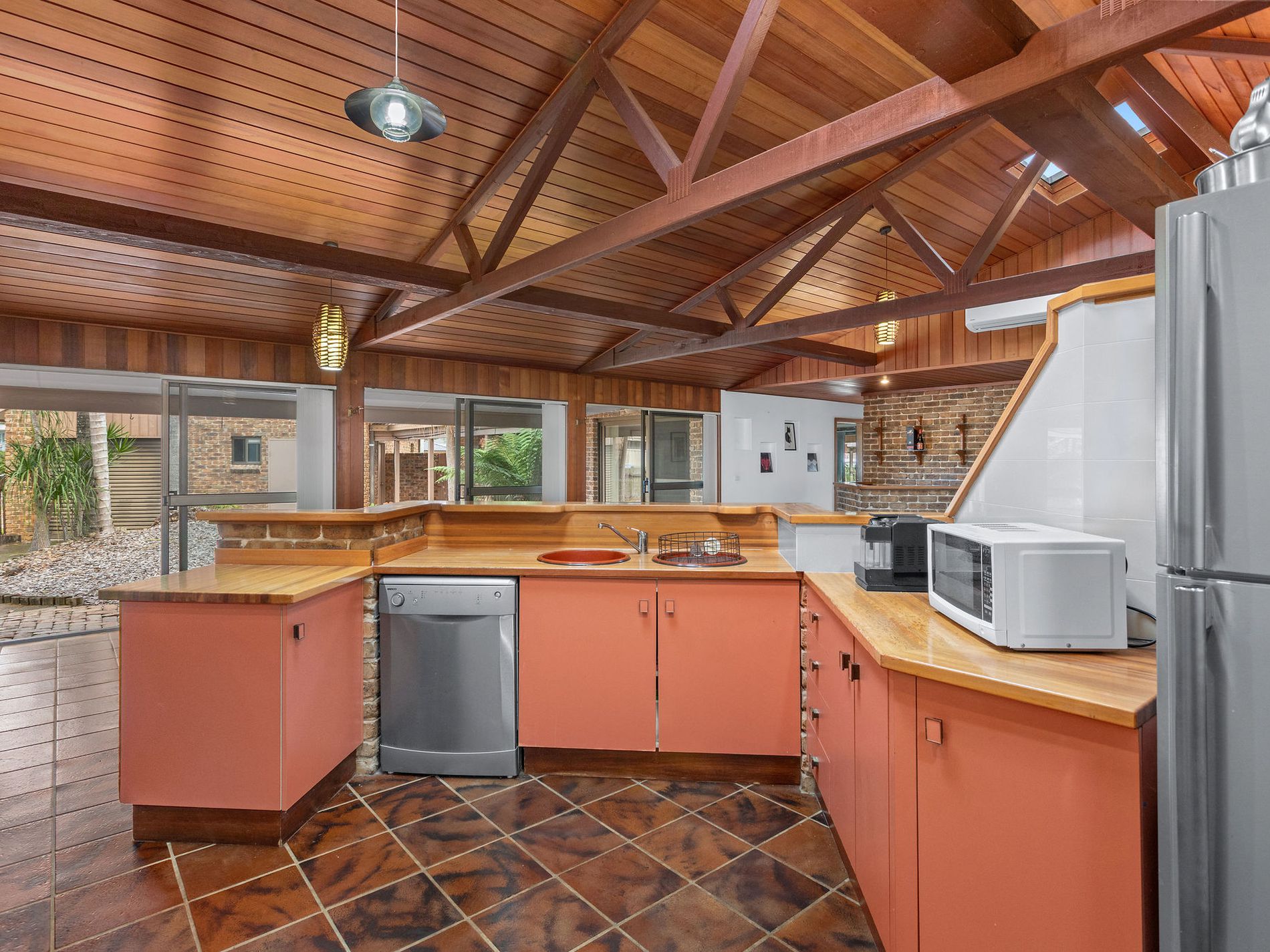25 Susella Crescent, Tuncurry