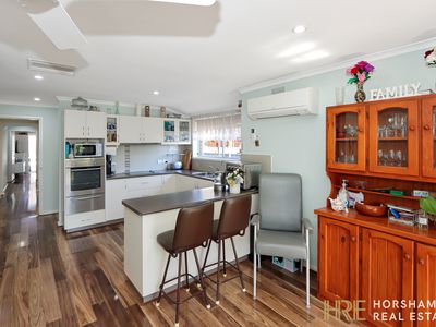 15 Willow Court, Donald